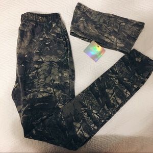 Camo printed jogger and bandeau set NWT